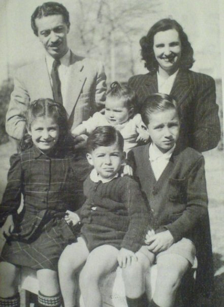 BakhtiarFamily.jpg