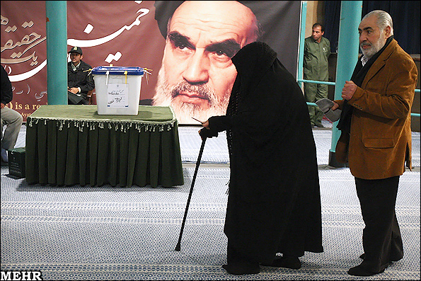 BallotBoxKhomeini.jpg