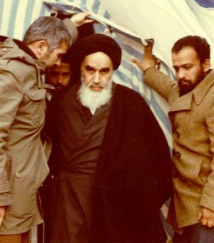 KhomeiniShariatmadari.jpg