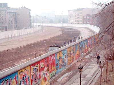 Berlin_Wall.jpg