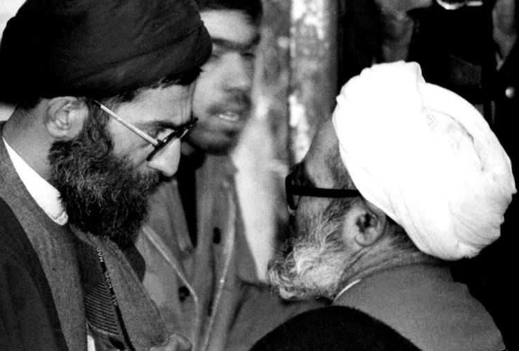 khamenei+montazeri.jpg