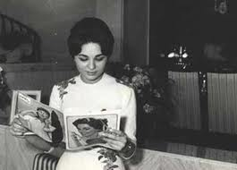 leafingIranianfashionmagazine.jpg