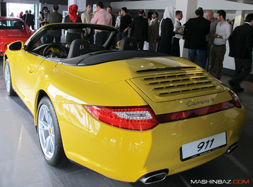 porsche-01.jpg