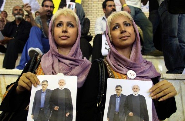 twins+campaigning.jpg